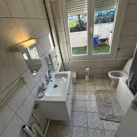 Holliday For Family Newly Renovated *